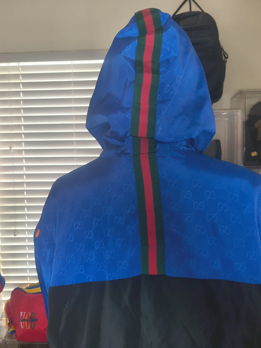 Gucci GG Jacquard Nylon Hooded Jacket Detachable Sleeves Italian Sz 46 (S)